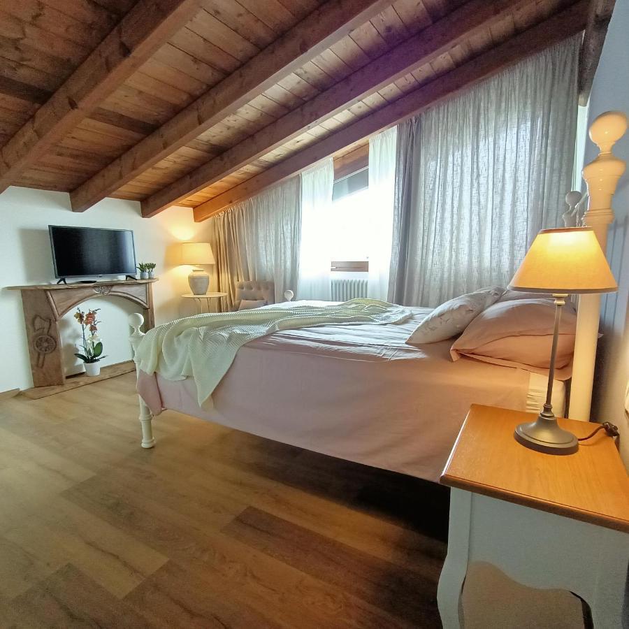 Agriturismo La Casetta - Ospitalita Rurale Familiare Montese Eksteriør billede